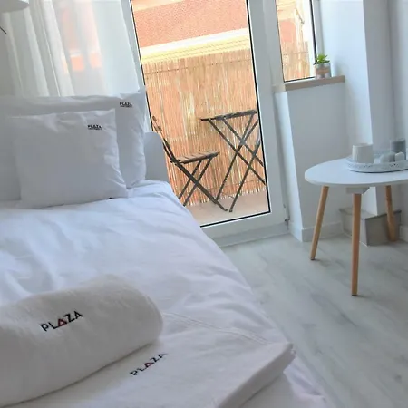 Apartament Plaza *